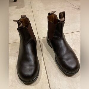 Blundstone Dark Brown Ankle Boots